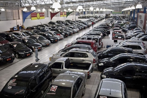 Tráfego Pago para Lojas de Carros: Como Vender Mais Usando Google e Meta Ads